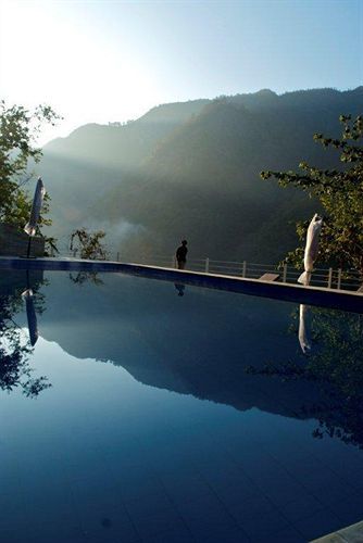 Atali Ganga Hotel Singtali Exterior photo